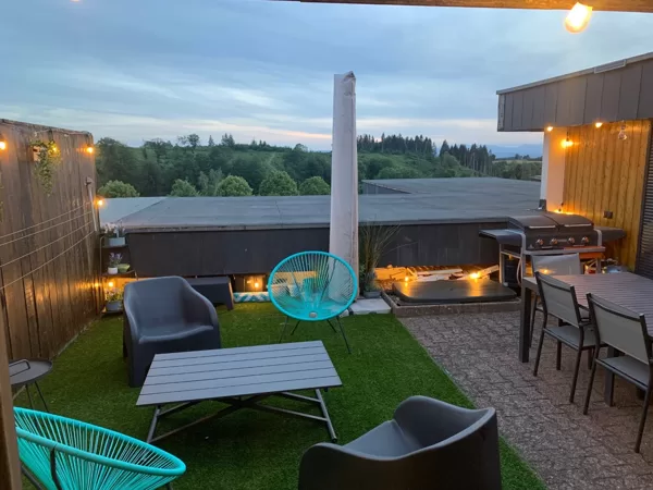 Terrasse en soirée